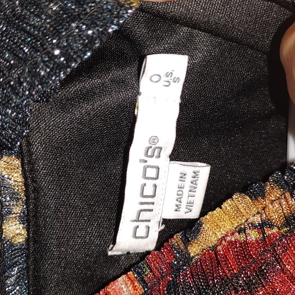 Chico's Leopard Zebra Floral Print Mock Neck Metallic Crinkle Top 0/S - Picture 4 of 7
